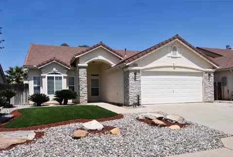 2820 Eclipse Ave, Fresno, CA 93720 photo 1