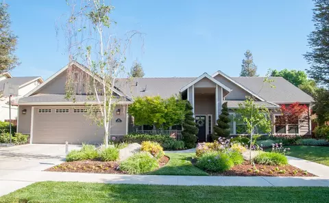 815 Davis Ave, Exeter, CA 93221 photo 1