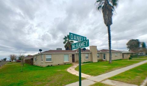 5966 Daniels Ave, Tranquillity, CA 93668 photo 1