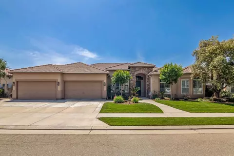 2778 Quincy Ave, Clovis, CA 93619 photo 1