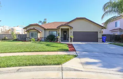 2931 Holt Ave, Sanger, CA 93657 photo 1