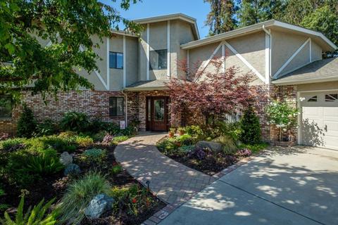 482 Timmy Ave, Clovis, CA 93612 photo 1