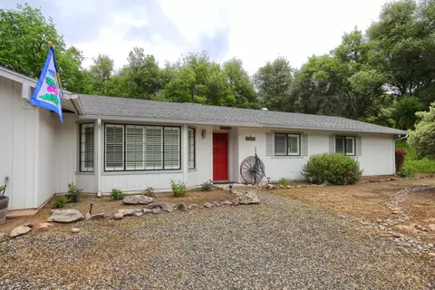 31447 Mohawk Rd, Coarsegold, CA 93614 photo 1