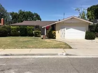 679 W Pat Dr, Clovis, CA 93612 photo 1