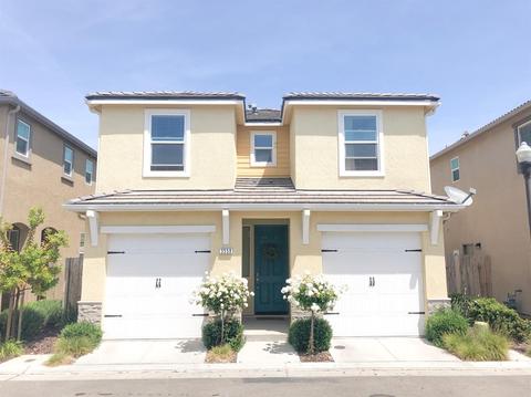 3559 Generosity Way, Clovis, CA 93619 photo 1