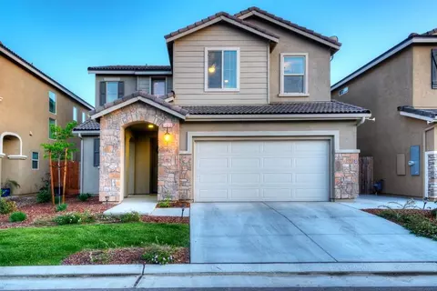 3466 Brimhall Ln, Clovis, CA 93619 photo 1