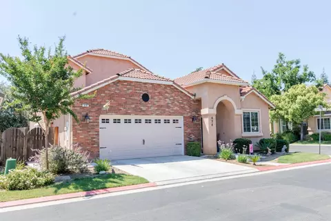 628 Century Ln, Clovis, CA 93612 photo 1
