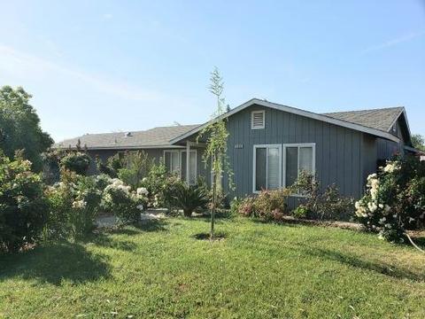 14583 W Kearney Blvd, Kerman, CA 93630 photo 1