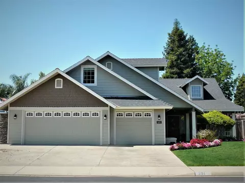 291 Post Ave, Sanger, CA 93657 photo 1
