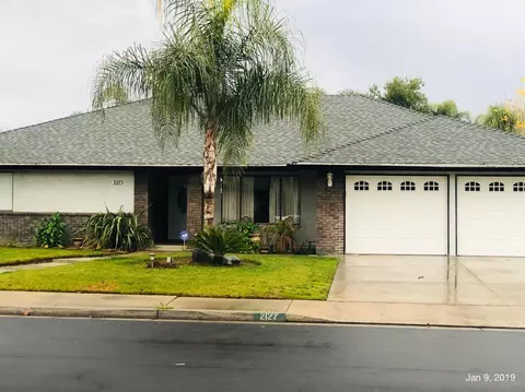 2127 Sequoia, Sanger, CA 93657 photo 1