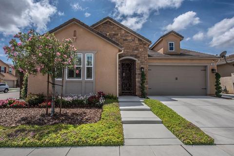 3888 Mecca Ave, Clovis, CA 93619 photo 1