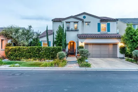 1842 N Todd Hedrick Ln, Clovis, CA 93619 photo 1