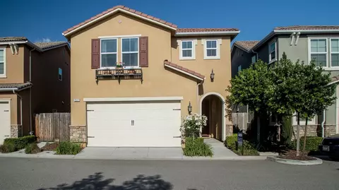1517 N Interlude Way, Clovis, CA 93619 photo 1