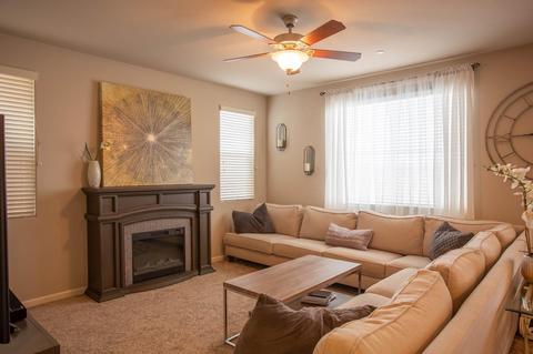 3410 Amanecer Ave, Clovis, CA 93619 photo 1