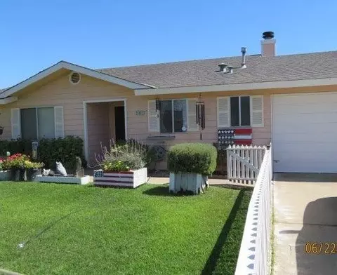 25662 Honda Dr, Madera, CA 93638 photo 1