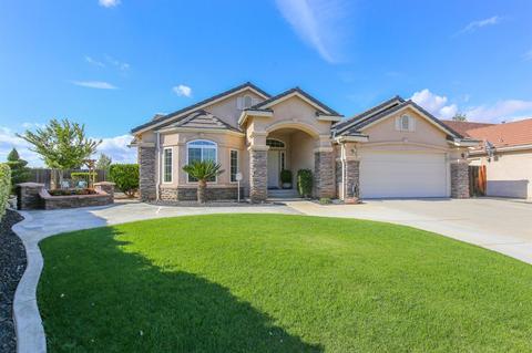 685 W Fremont Ave, Clovis, CA 93612 photo 1