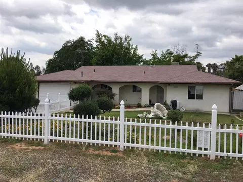 17892 Lane Dr, Madera, CA 93638 photo 1
