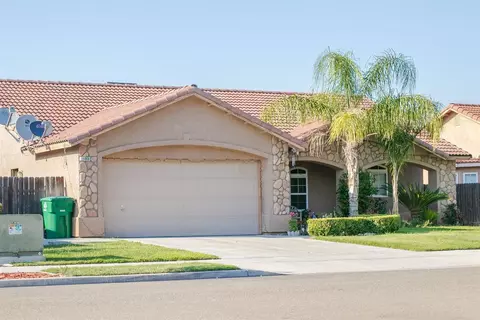 15906 W Middleton Ave, Kerman, CA 93630 photo 1