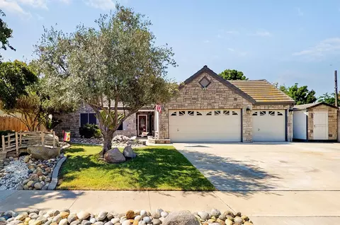 455 E Spring Ln, Lemoore, CA 93245 photo 1