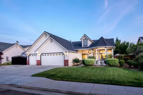 2542 Lexington Ave, Clovis, CA 93619 photo 1