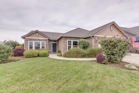 2239 Megan Ave, Clovis, CA 93611 photo 1
