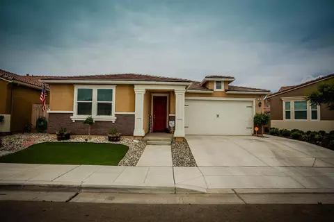 3879 Mecca Ave, Clovis, CA 93619 photo 1