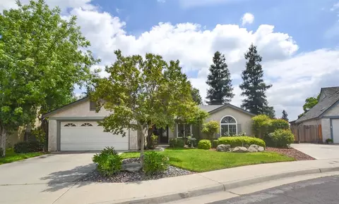288 W Magill Ave, Clovis, CA 93612 photo 1