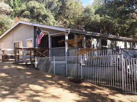 33105 Road 233, North Fork, CA 93643 photo 1