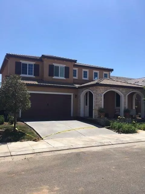 3447 Carmelita Ave, Clovis, CA 93619 photo 1