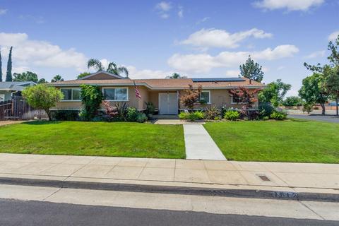 1812 Beverly Ave, Clovis, CA 93611 photo 1