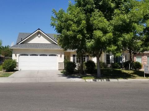 761 S Almond Ave, Kerman, CA 93630 photo 1