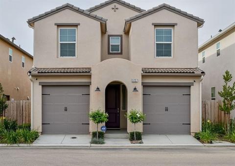 3727 Amity Ln, Clovis, CA 93619 photo 1