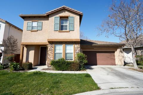 1814 N Larose Ln, Clovis, CA 93619 photo 1