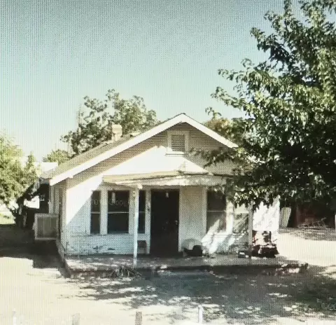 901 E Lincoln, Madera, CA 93638 photo 1