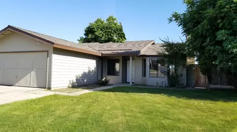 1508 Ruby Ave, Fowler, CA 93625 photo 1