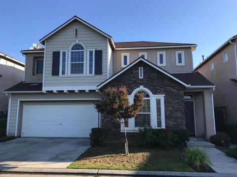 1747 Glen Kippen Ln, Clovis, CA 93619 photo 1