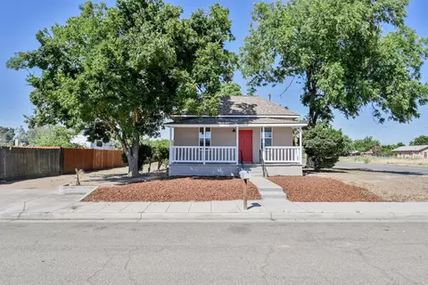 629 S A St, Madera, CA 93638 photo 1