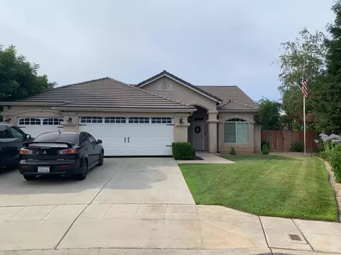 555 W Polson Ave, Clovis, CA 93612 photo 1
