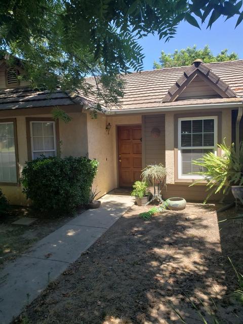 915 Harvard Ave, Madera, CA 93637 photo 1