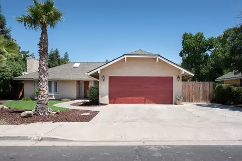 2213 Dennis Ave, Clovis, CA 93611 photo 1