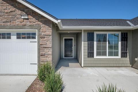 313 Pinewood Ave, Sanger, CA 93657 photo 1