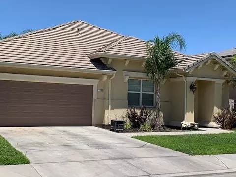 2685 Kimberly Dr, Madera, CA 93637 photo 1