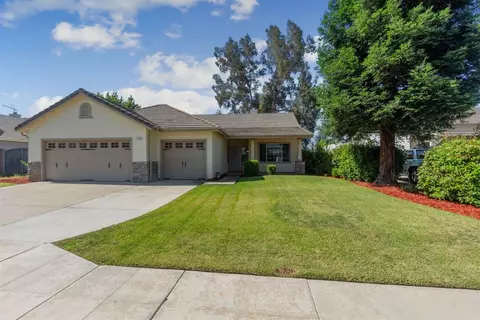 2126 Bedford Ave, Clovis, CA 93611 photo 1