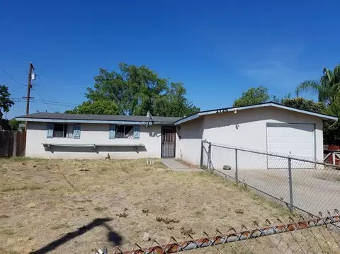 2725 Donner Ave, Clovis, CA 93612 photo 1