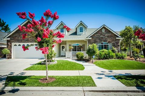 559 Prescott Ave, Clovis, CA 93619 photo 1