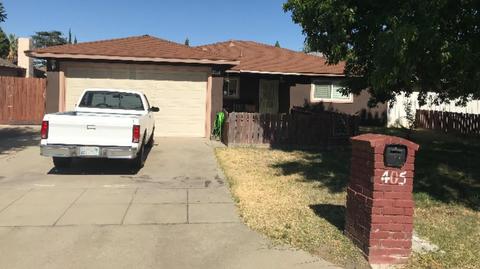 405 Monterey St, Madera, CA 93637 photo 1