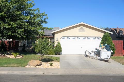 1785 Monroe Ave, Madera, CA 93638 photo 1