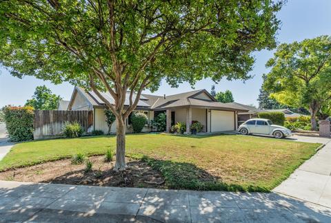 351 Bundy Ave, Clovis, CA 93611 photo 1