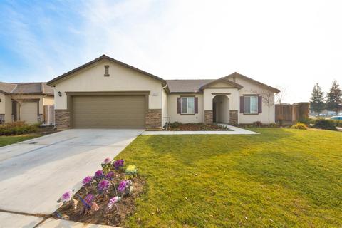3017 3rd St, Sanger, CA 93657 photo 1