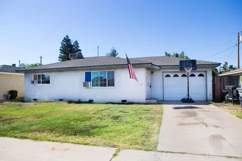 891 W Santa Ana Ave, Clovis, CA 93612 photo 1